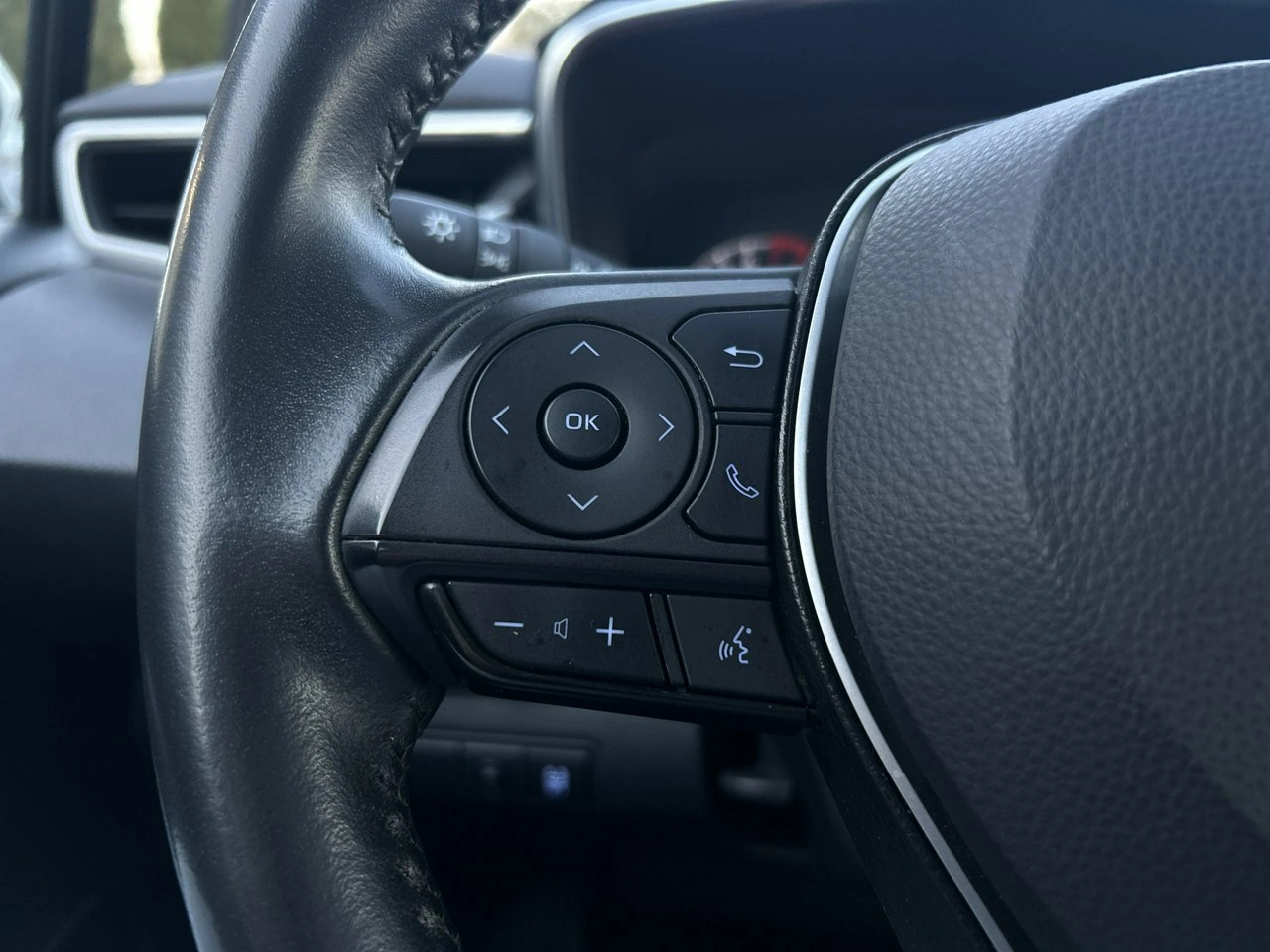 Toyota Corolla - Zdjęcie 19