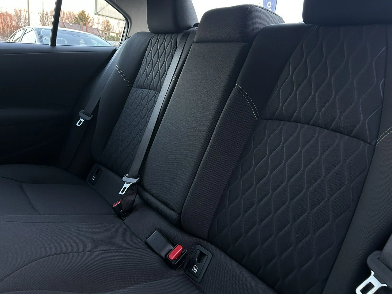 Toyota Corolla - Zdjęcie 35