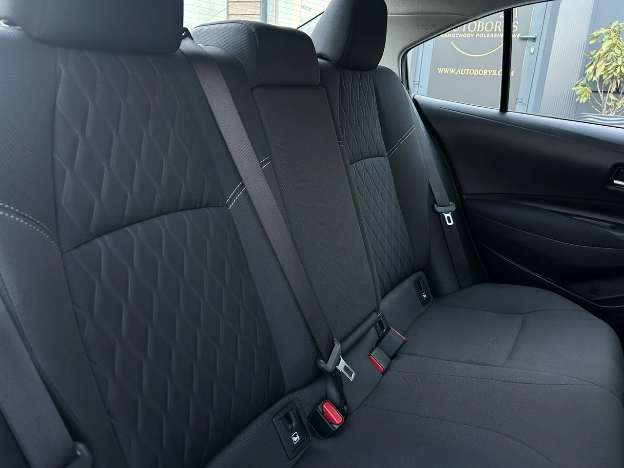 Toyota Corolla - Zdjęcie 36