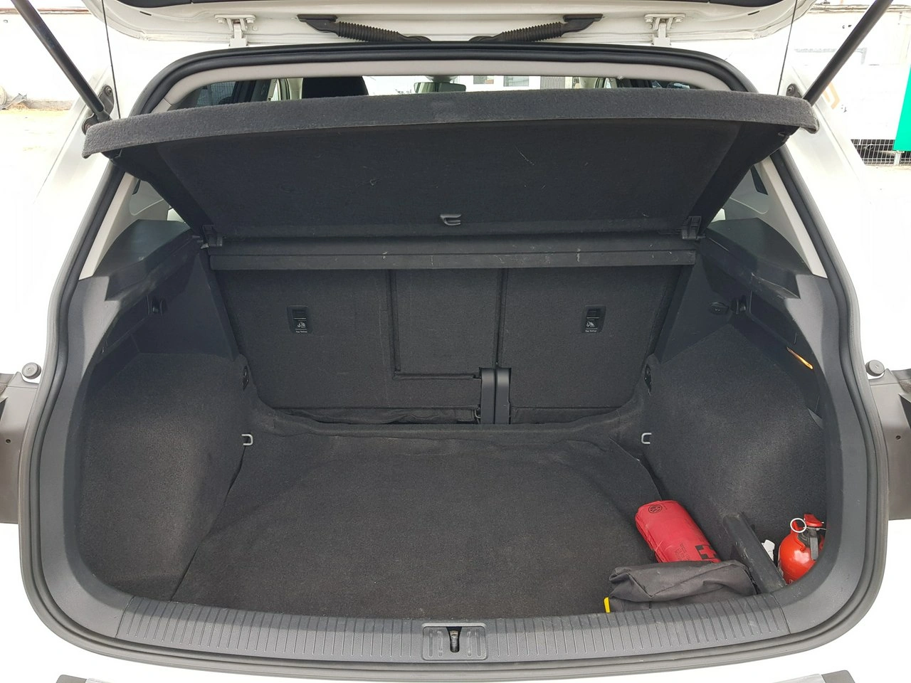 Volkswagen Tiguan - Zdjęcie 13