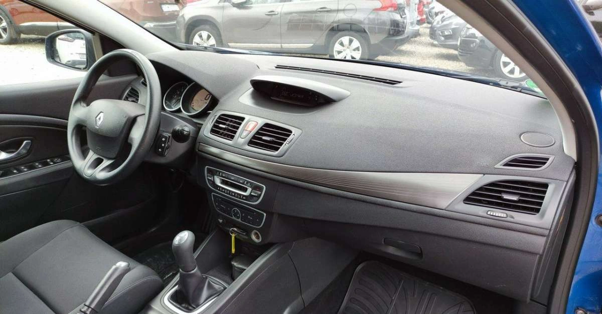 Renault Megane - Zdjęcie 23