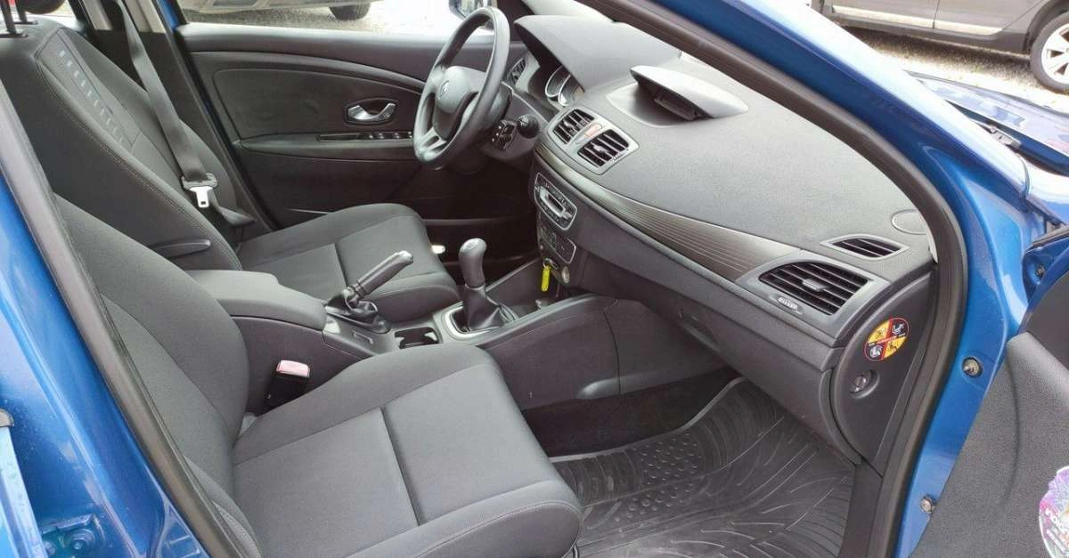 Renault Megane - Zdjęcie 24