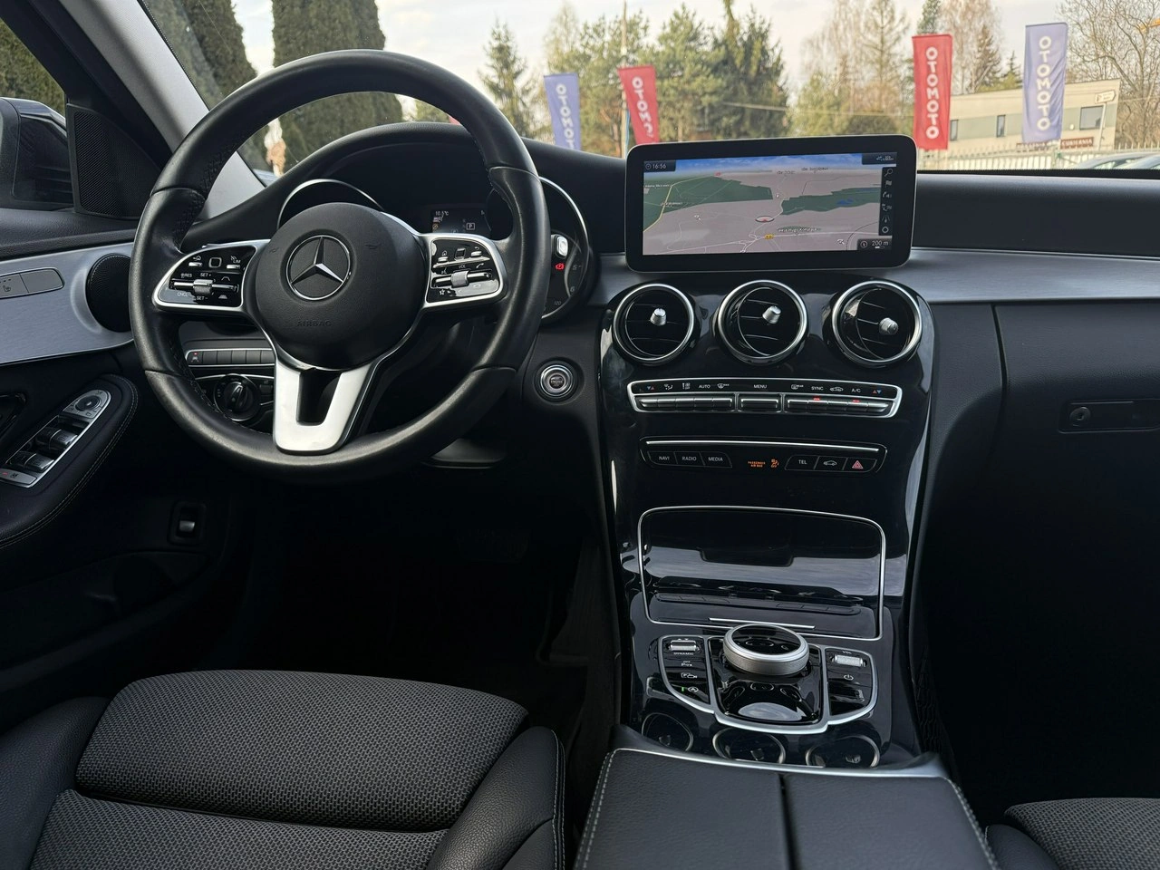 Mercedes C 200 - Zdjęcie 12