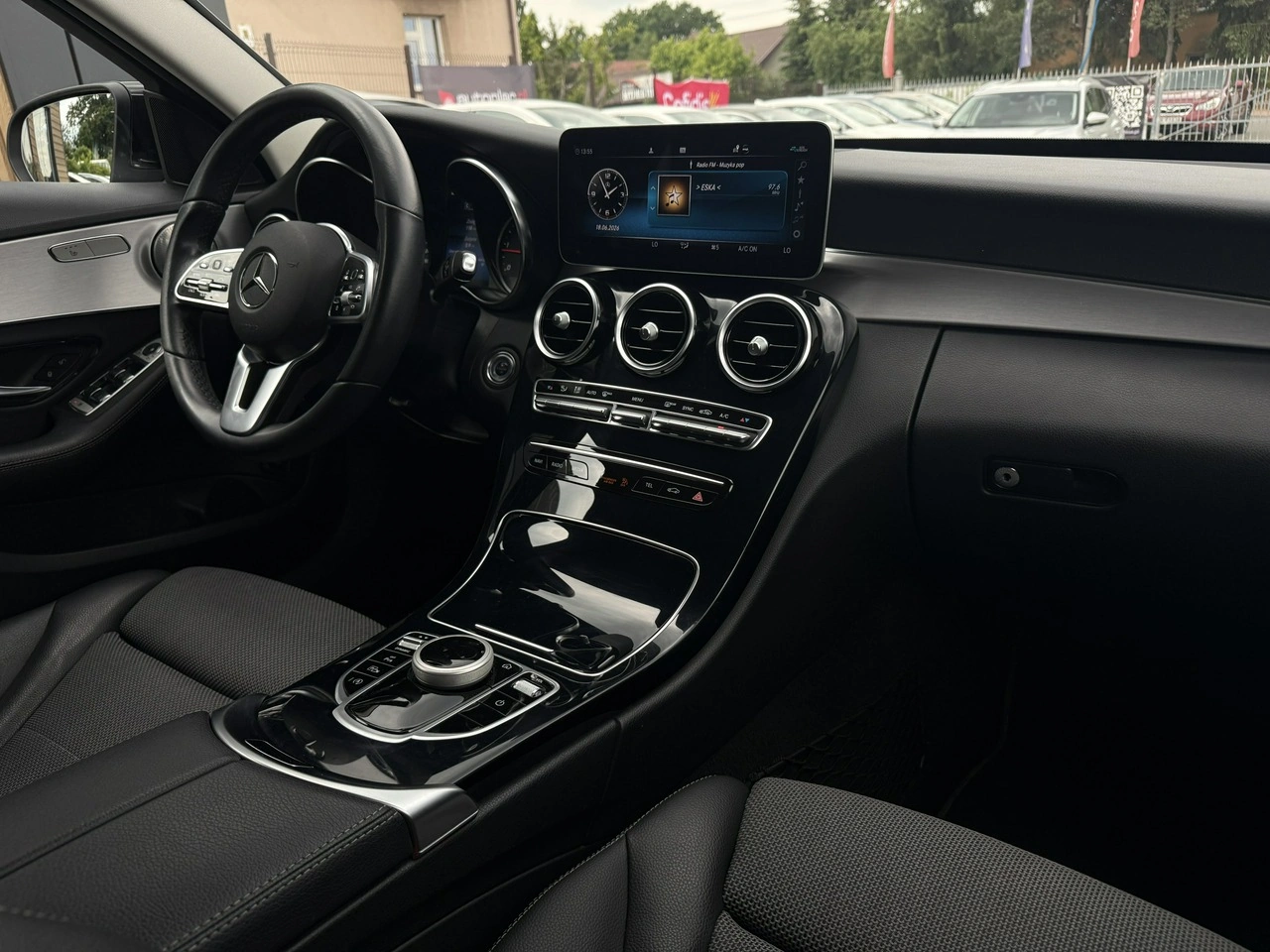 Mercedes C 200 - Zdjęcie 13