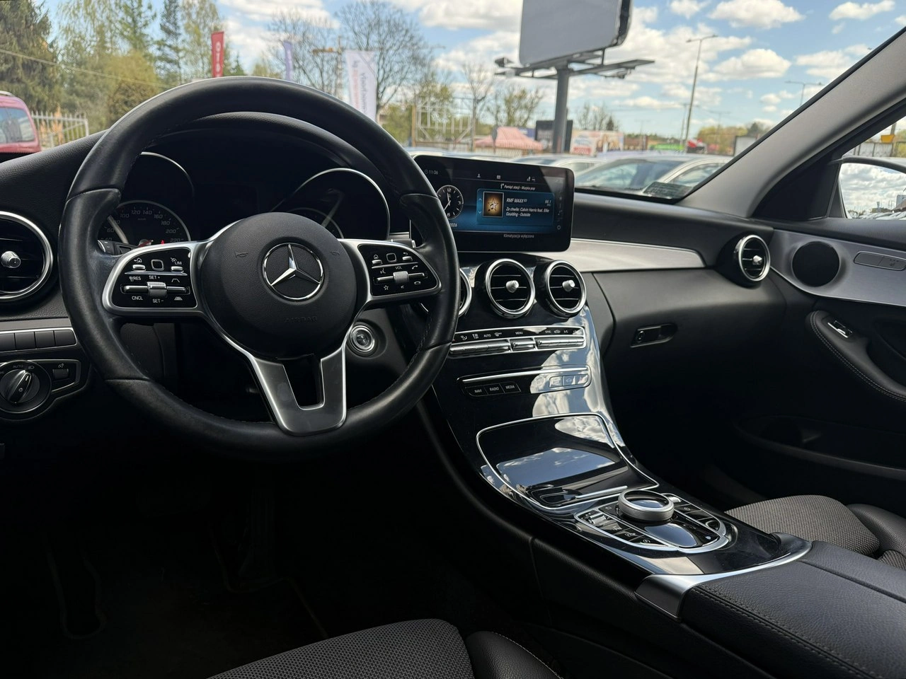 Mercedes C 200 - Zdjęcie 14