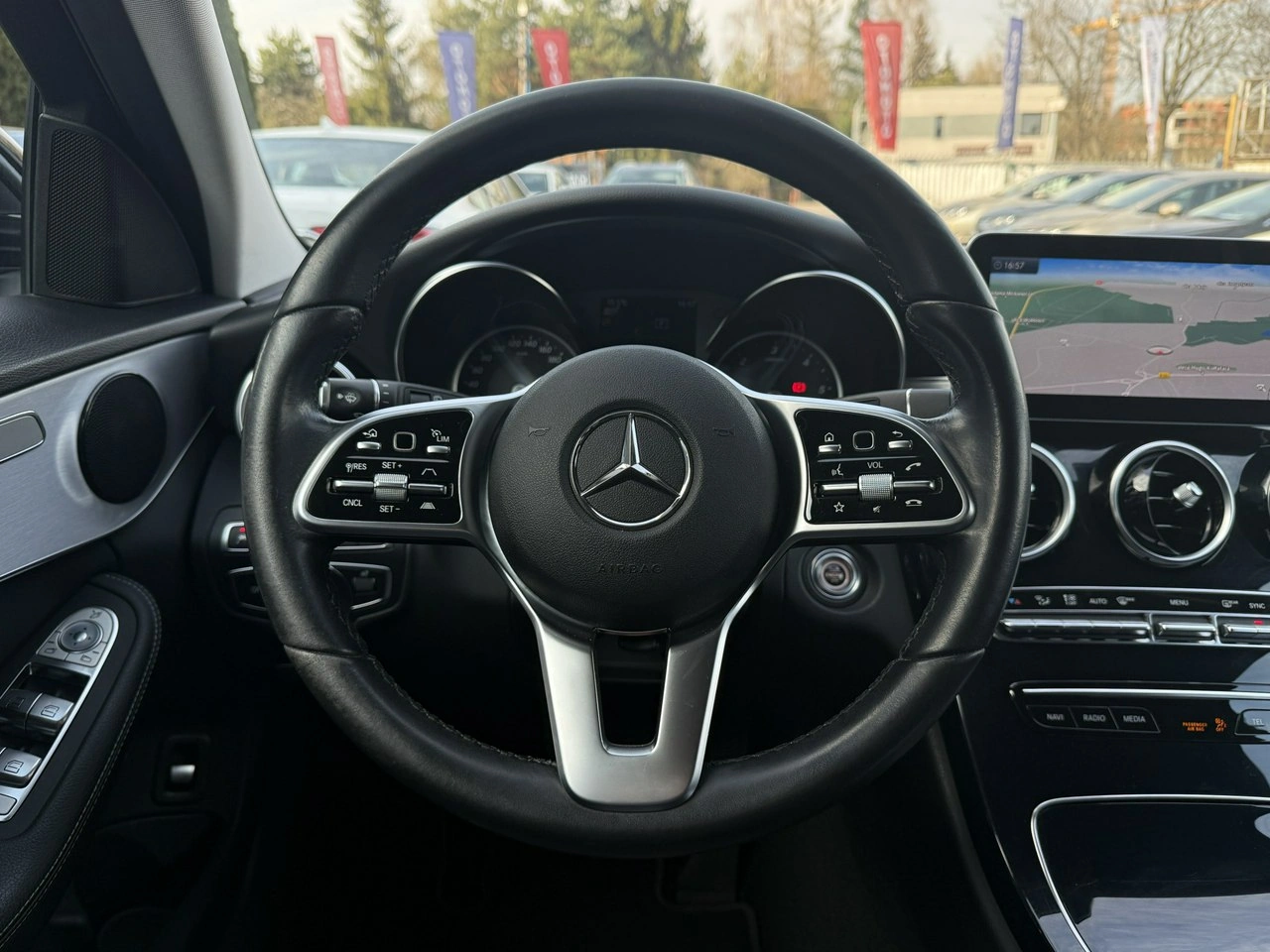 Mercedes C 200 - Zdjęcie 15