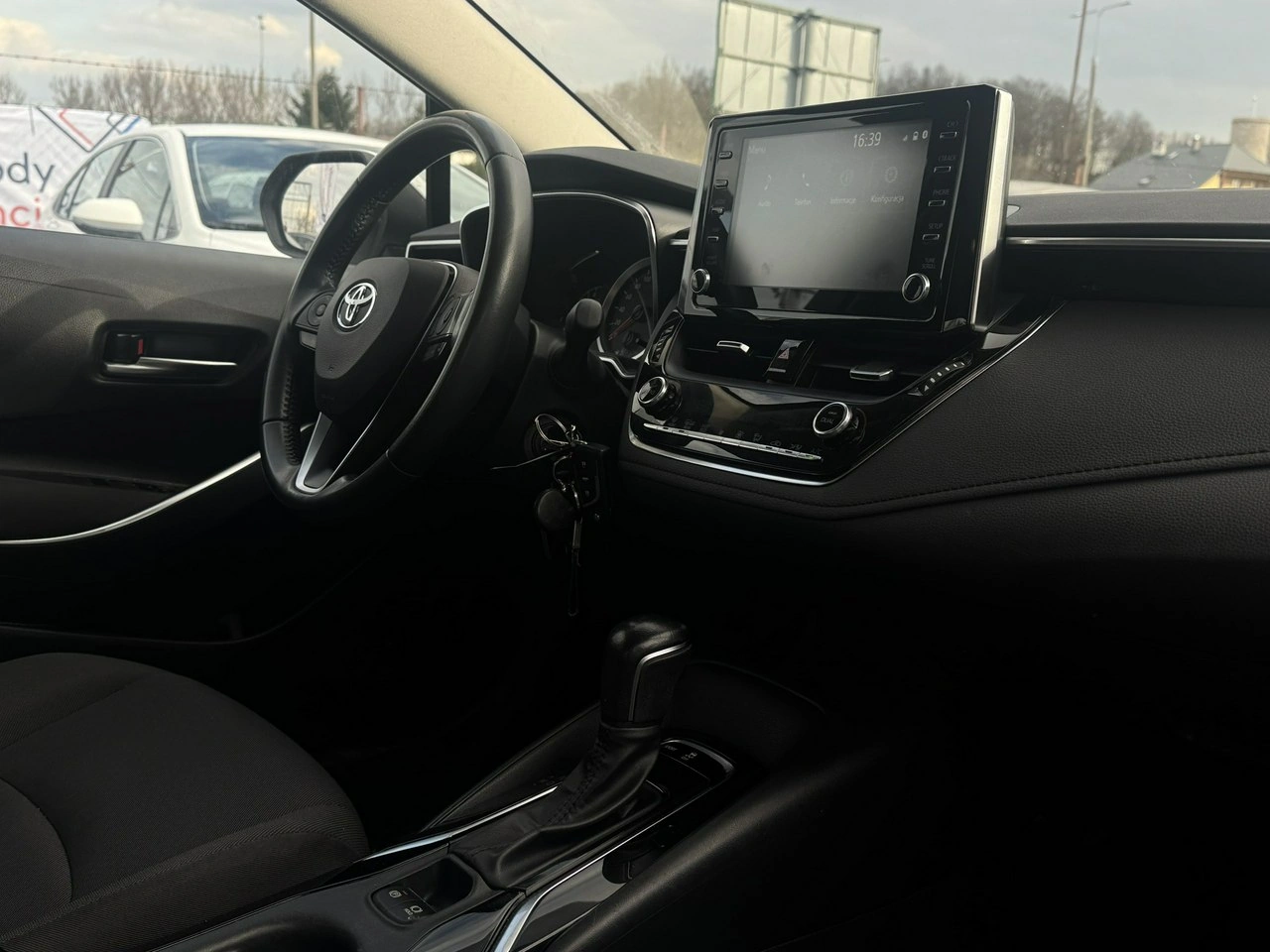 Toyota Corolla - Zdjęcie 6