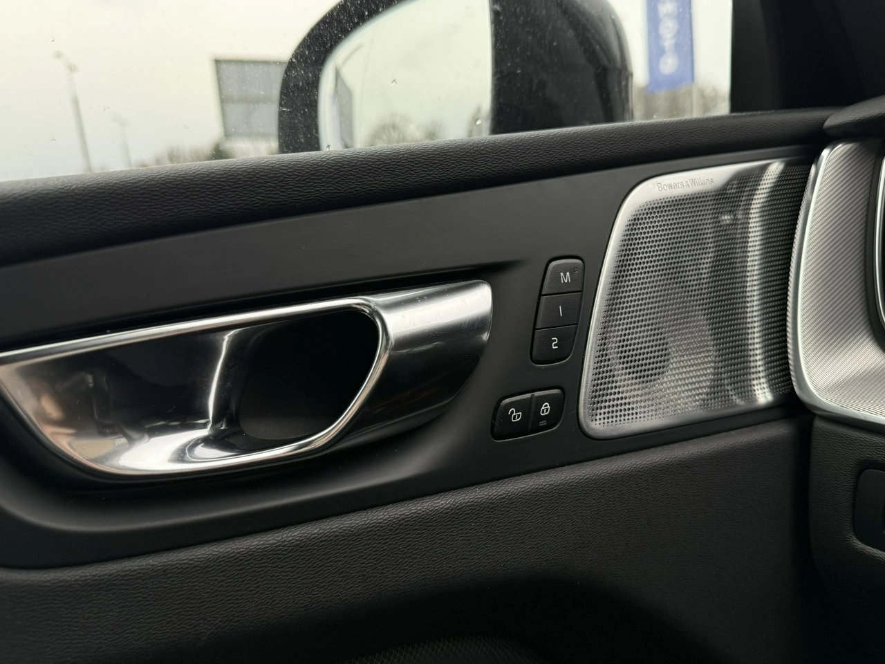 Volvo XC 60 - Zdjęcie 20