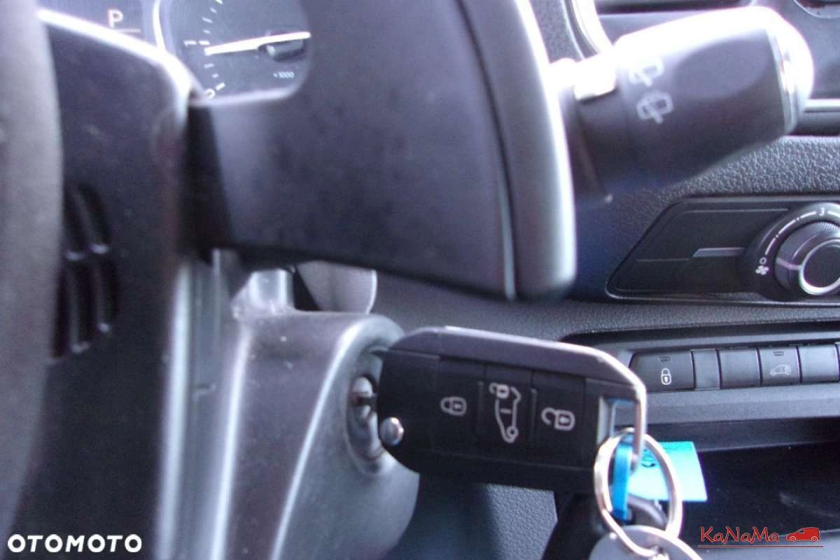 Peugeot Expert - Zdjęcie 20