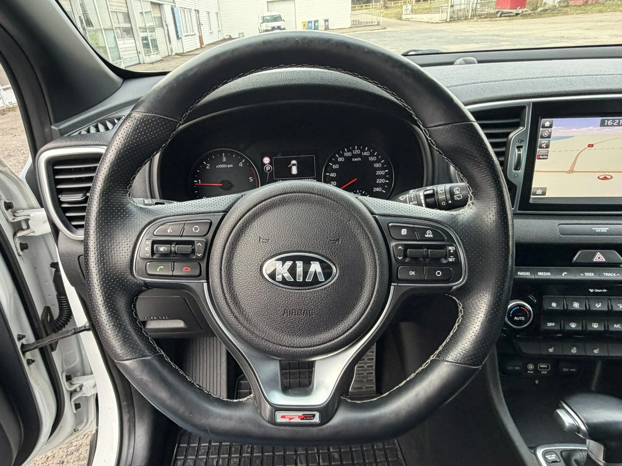 Kia Sportage - Zdjęcie 21