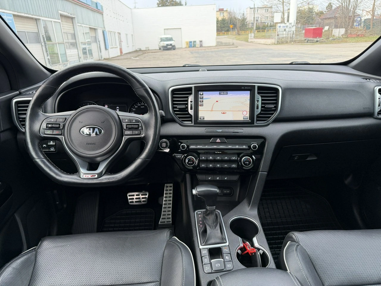 Kia Sportage - Zdjęcie 20