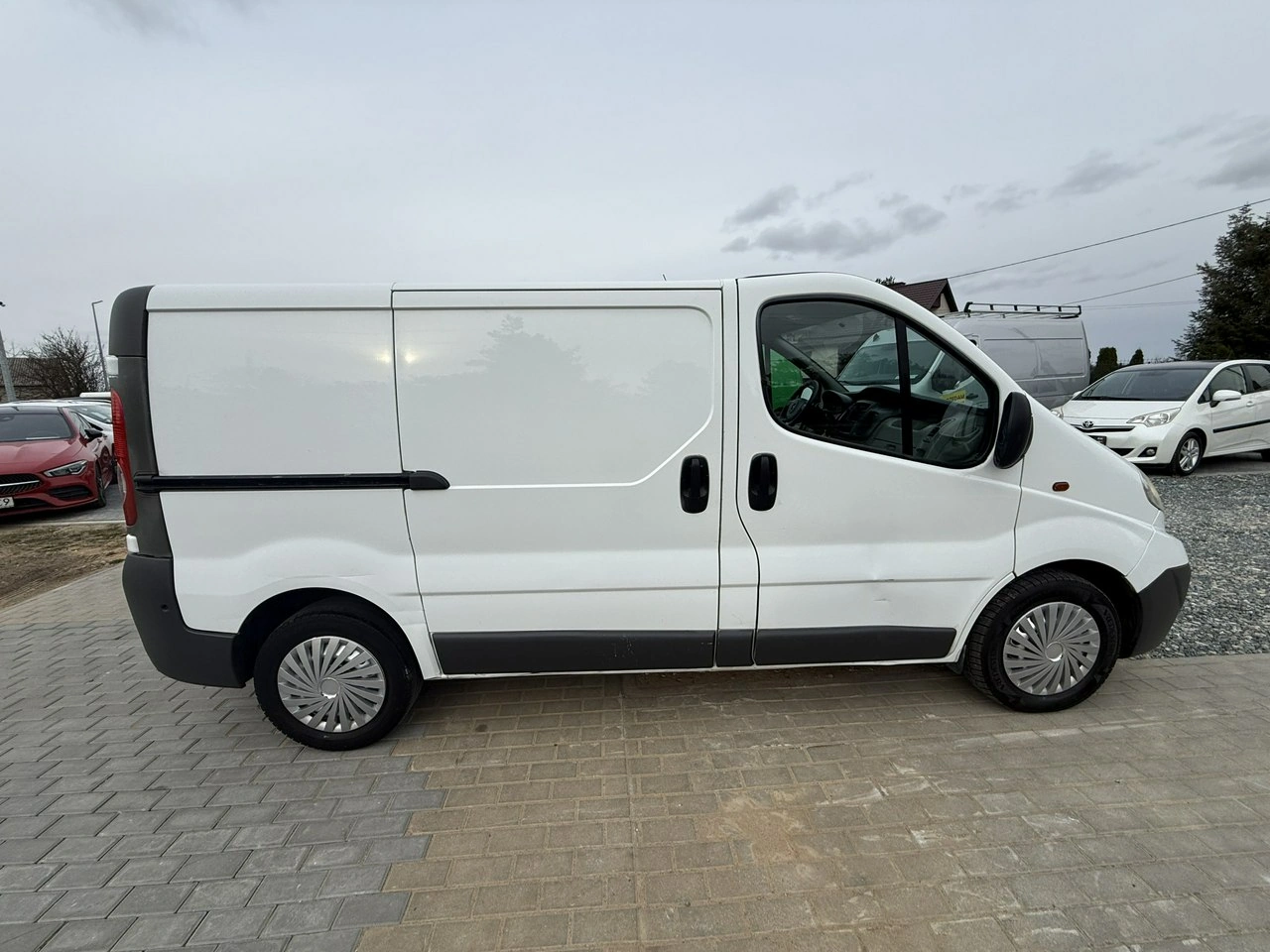 Opel Vivaro - Zdjęcie 2