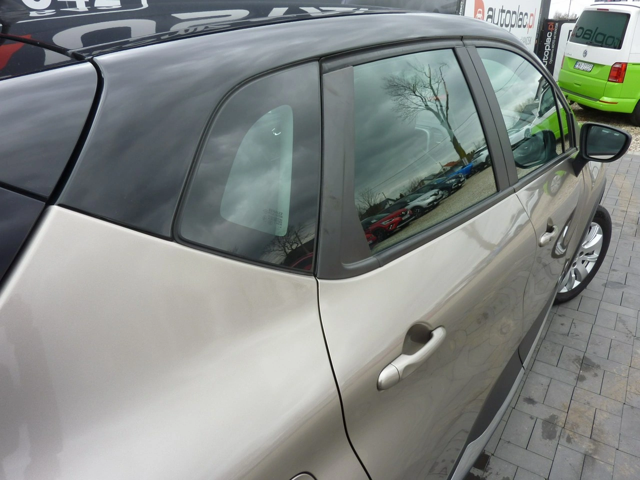 Renault Captur - Zdjęcie 9