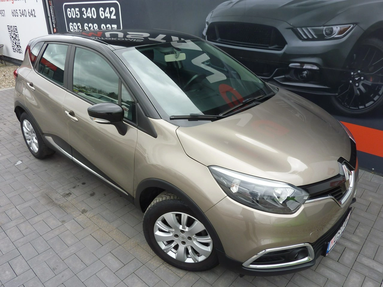 Renault Captur - Zdjęcie 10