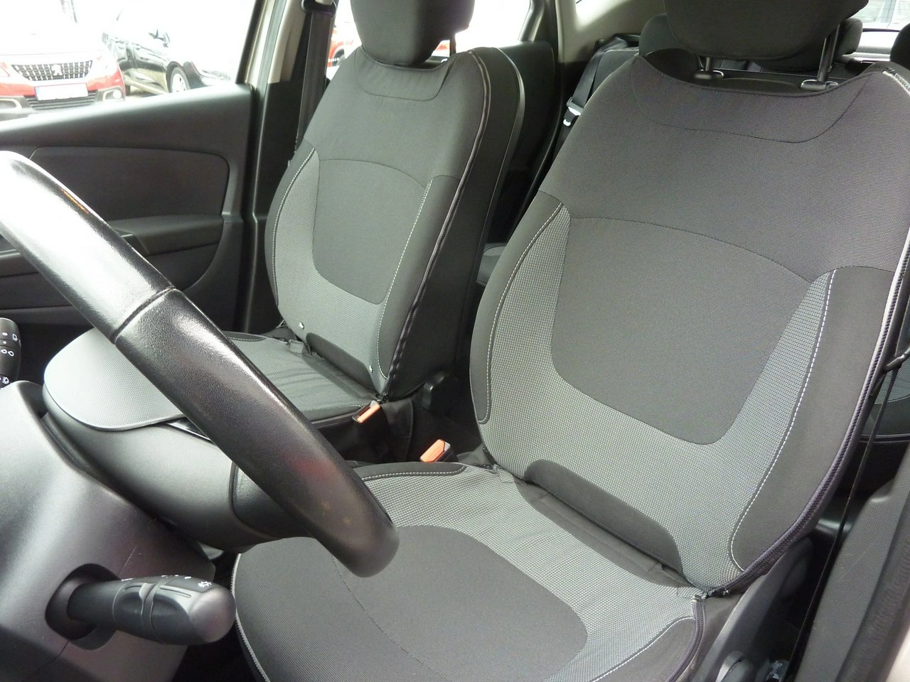 Renault Captur - Zdjęcie 13