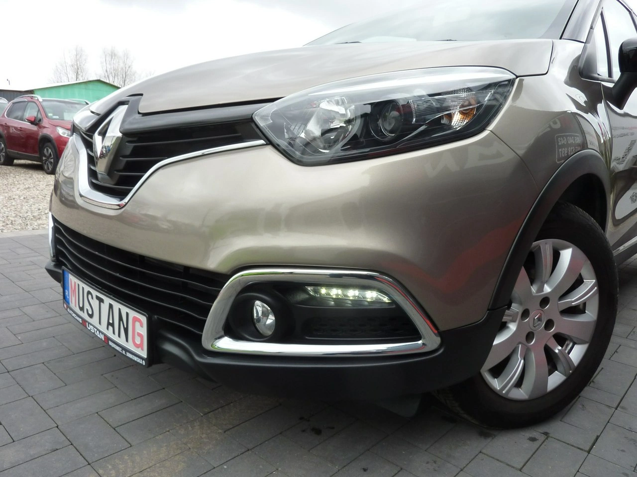 Renault Captur - Zdjęcie 32