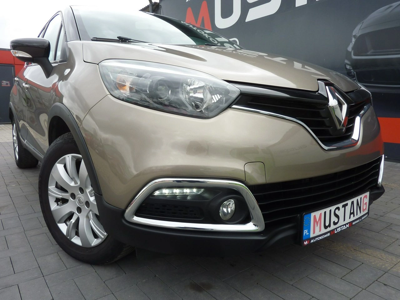 Renault Captur - Zdjęcie 36