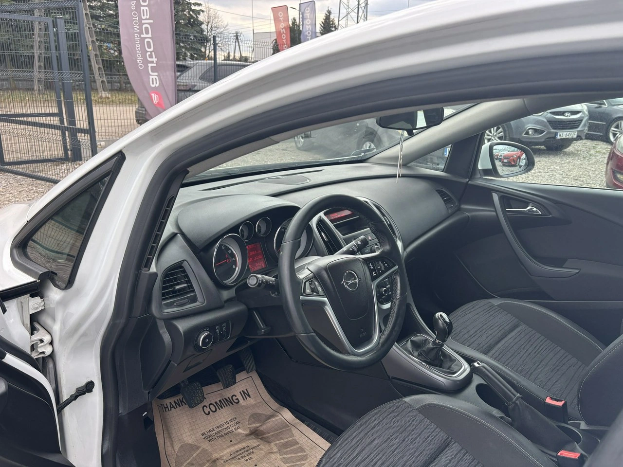 Opel Astra - Zdjęcie 17