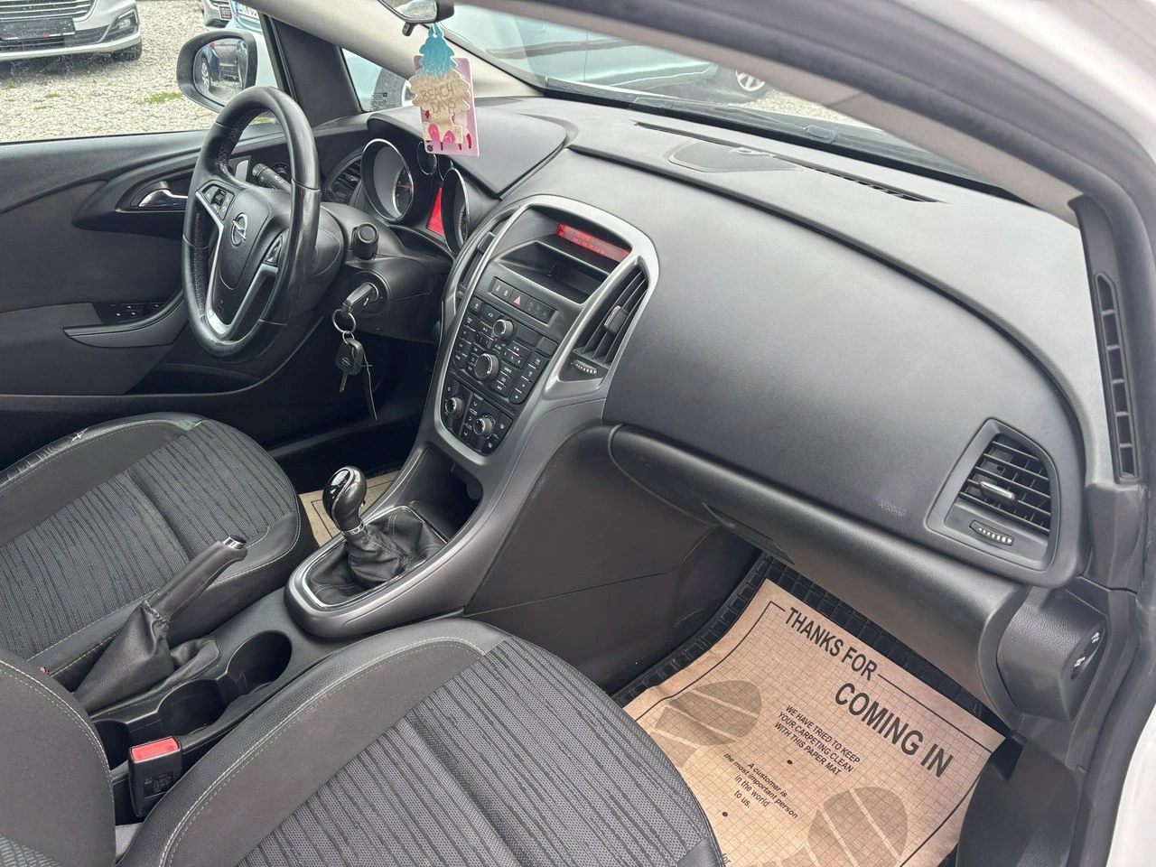 Opel Astra - Zdjęcie 34