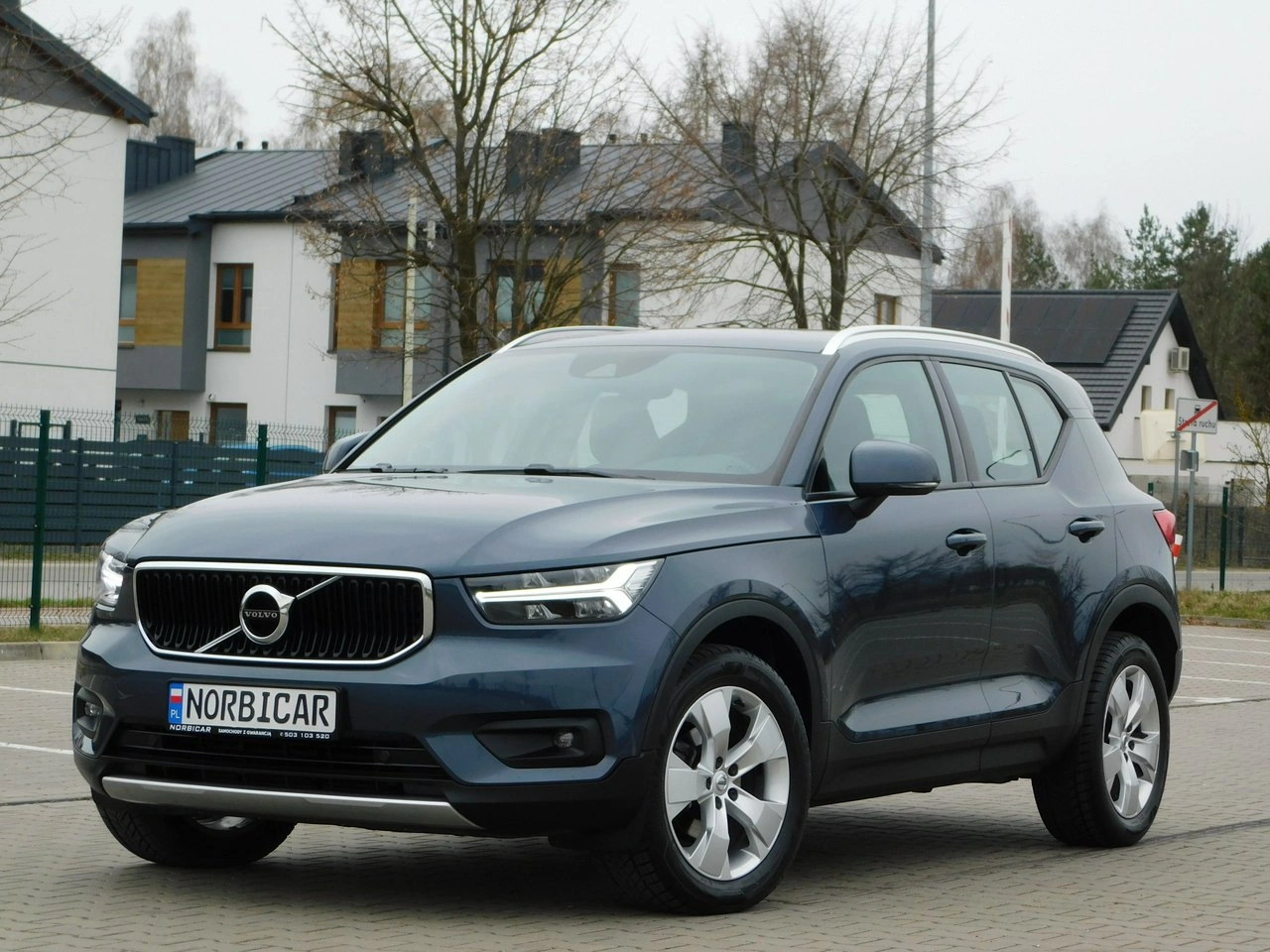Volvo XC 40 - Zdjęcie 27