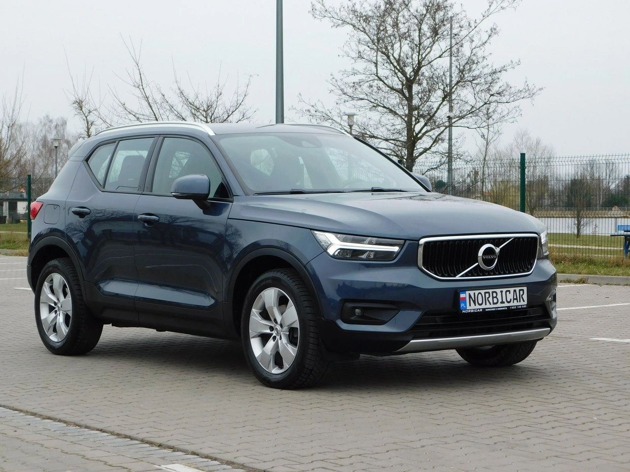 Volvo XC 40 - Zdjęcie 2