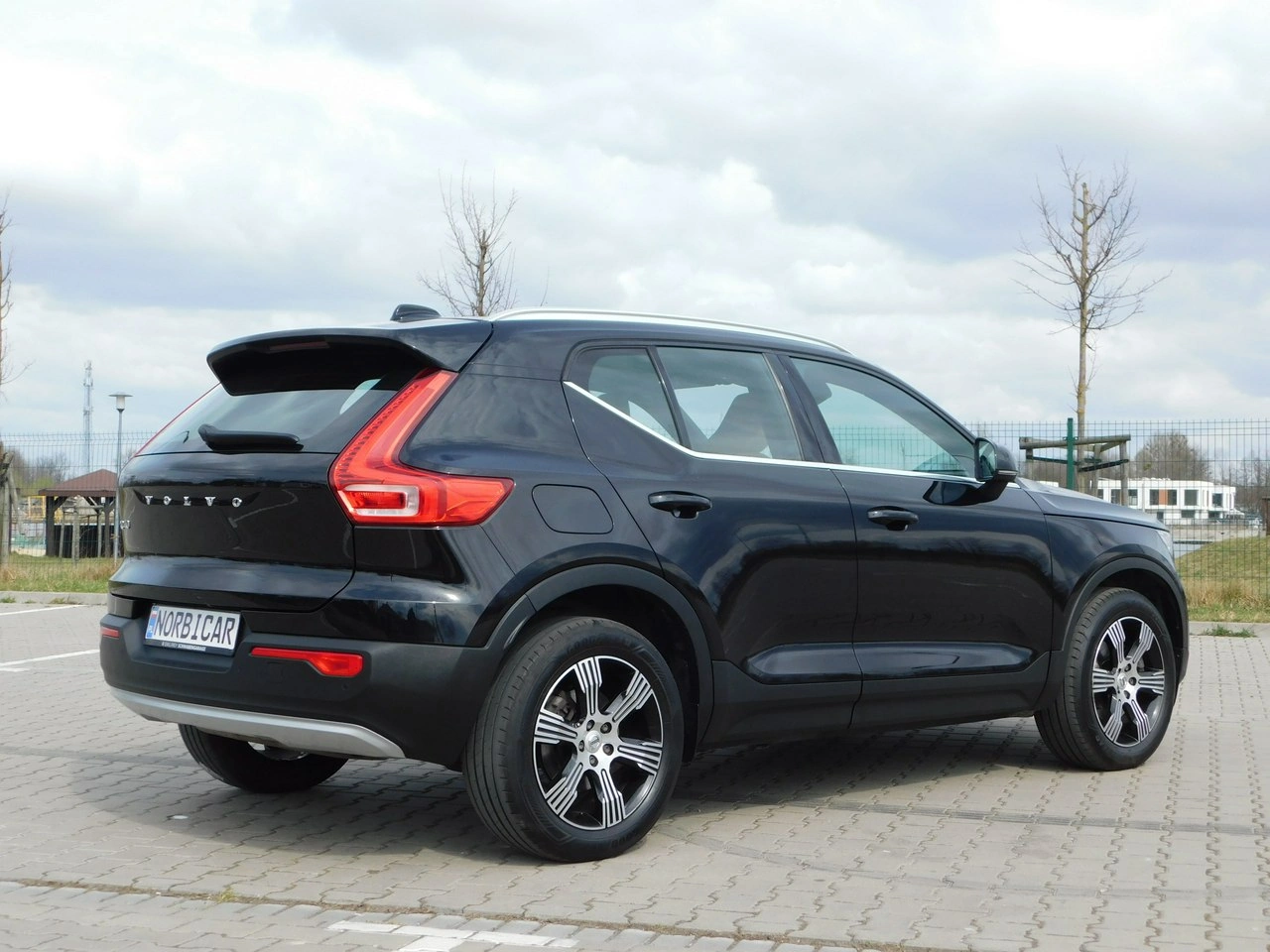 Volvo XC 40 - Zdjęcie 41