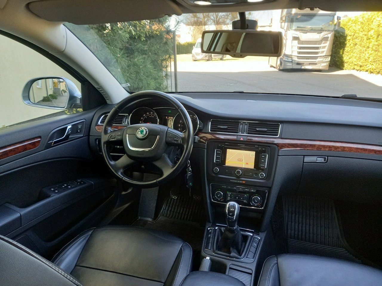 Skoda Superb - Zdjęcie 25