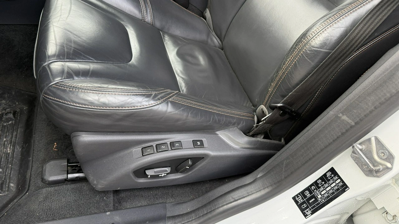 Volvo XC 60 - Zdjęcie 14