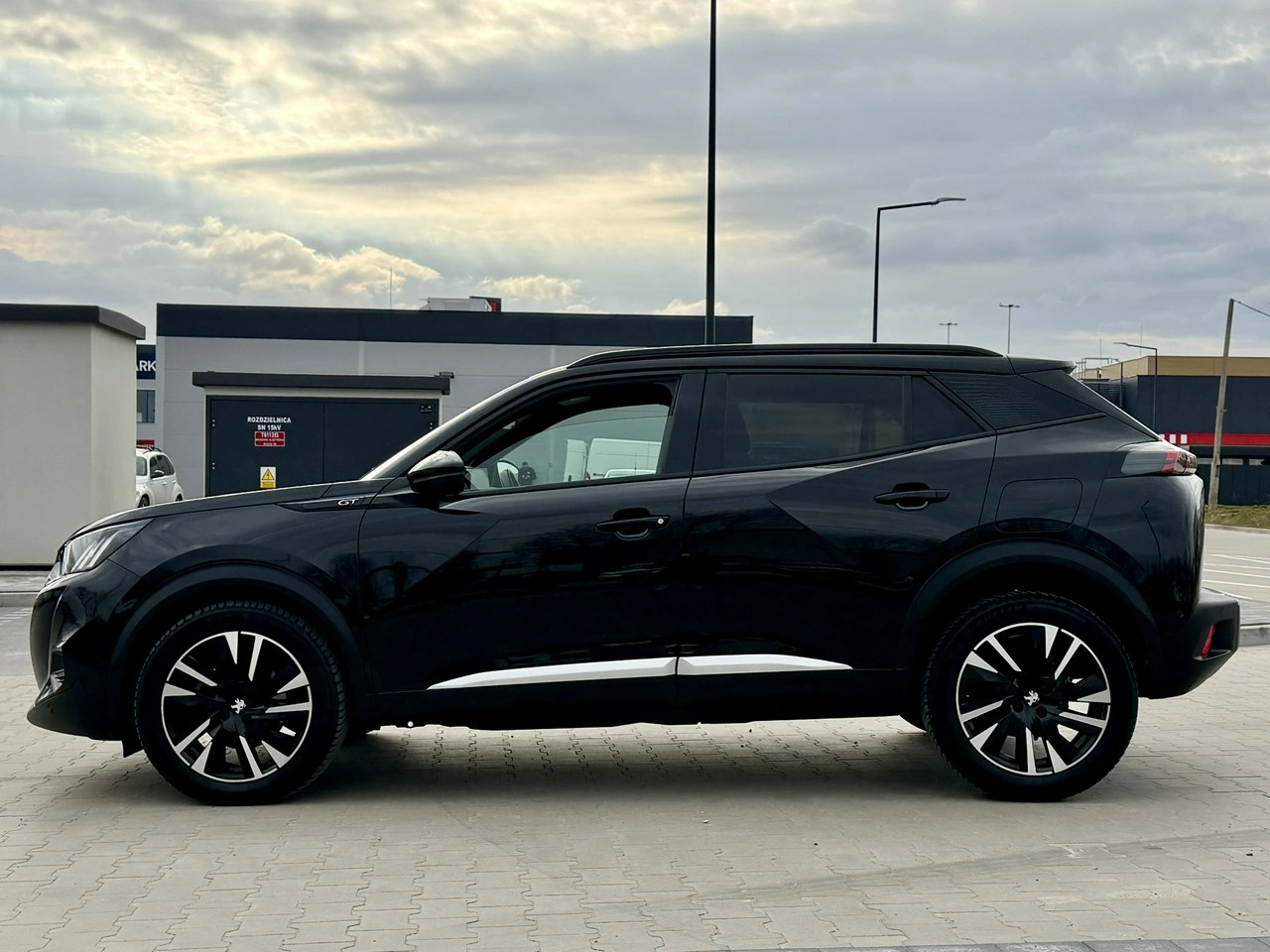 Peugeot 2008 - Zdjęcie 7