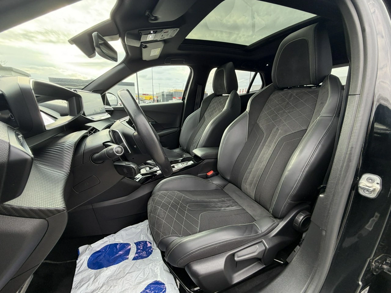 Peugeot 2008 - Zdjęcie 18