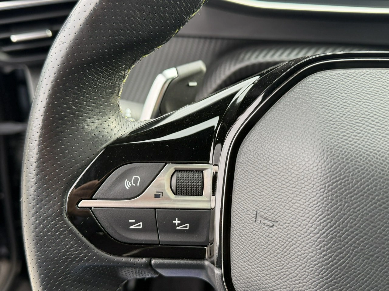 Peugeot 2008 - Zdjęcie 22