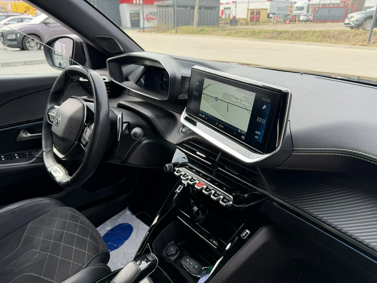 Peugeot 2008 - Zdjęcie 35