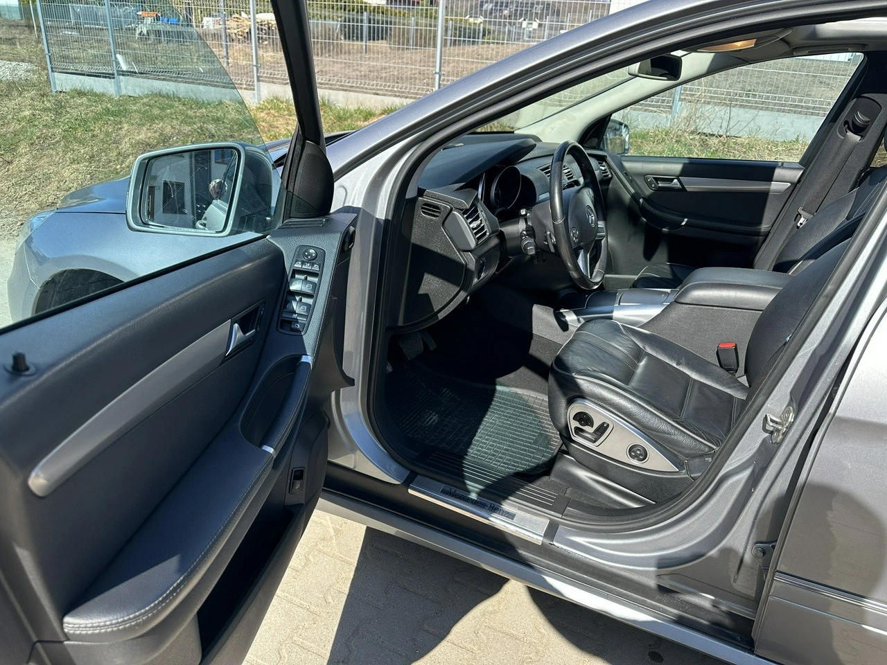 Mercedes R 350 - Zdjęcie 10