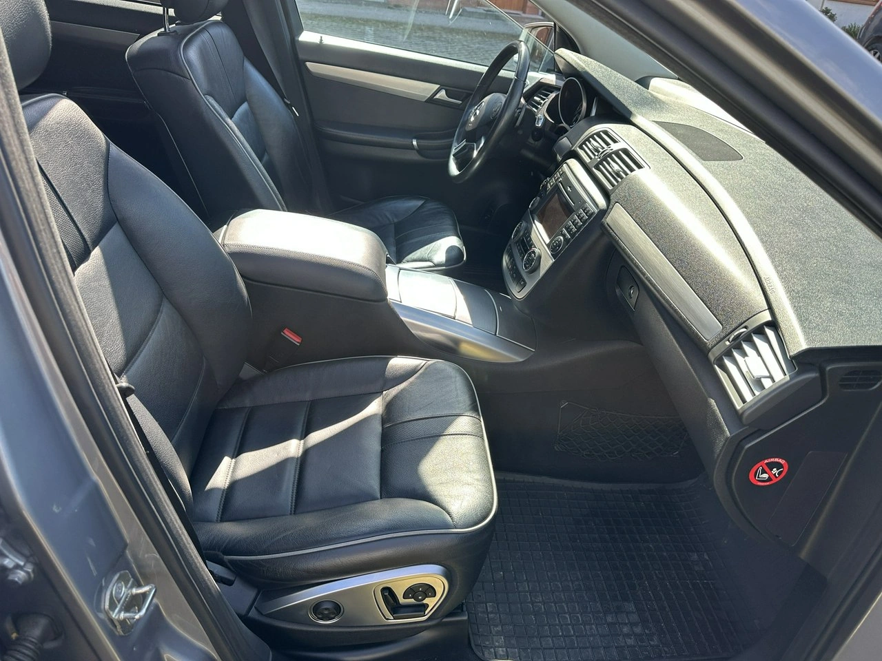 Mercedes R 350 - Zdjęcie 21