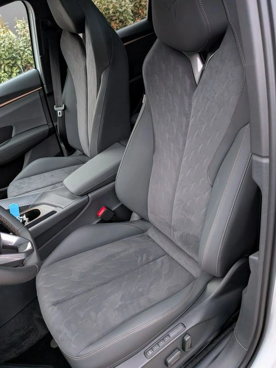 Cupra Terramar - Zdjęcie 15