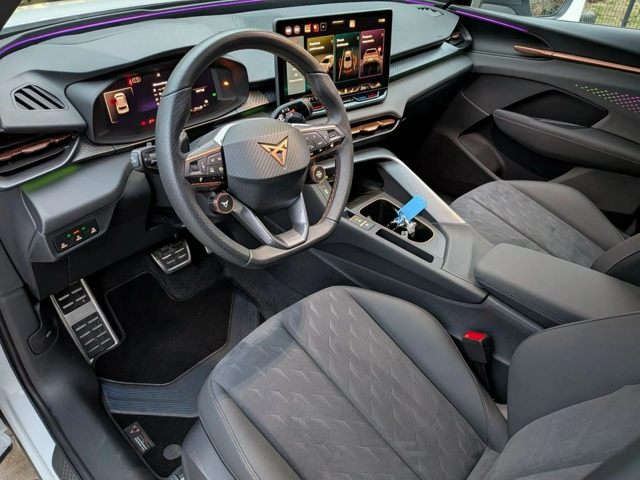 Cupra Terramar - Zdjęcie 17