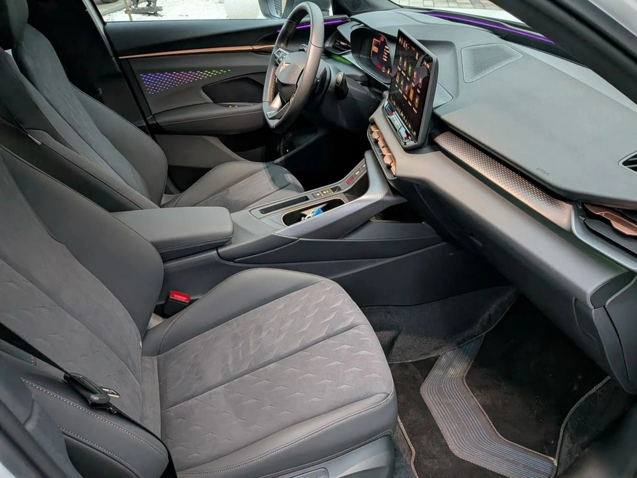 Cupra Terramar - Zdjęcie 26