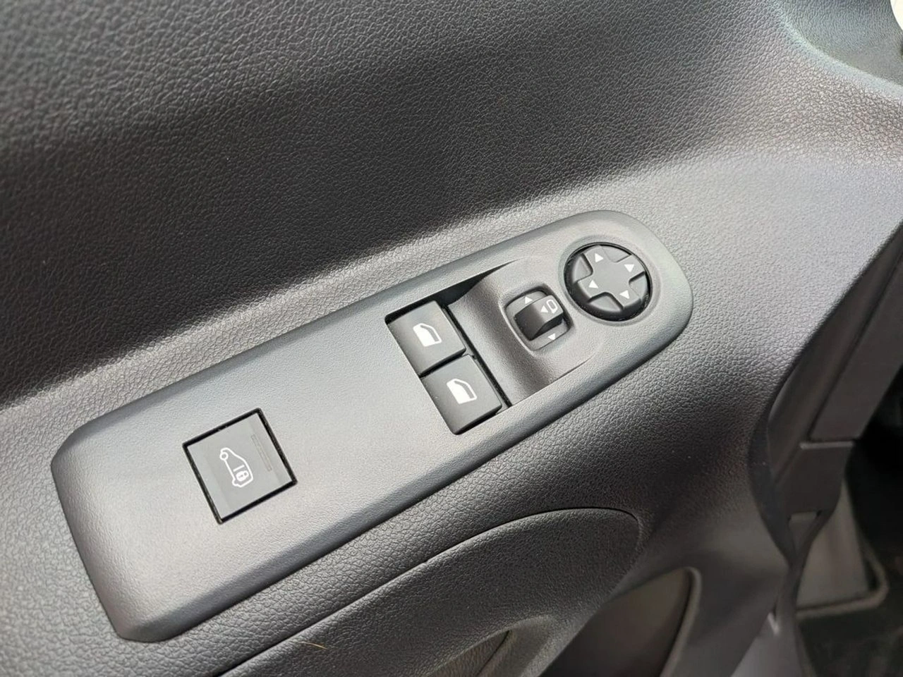 Peugeot Partner - Zdjęcie 14