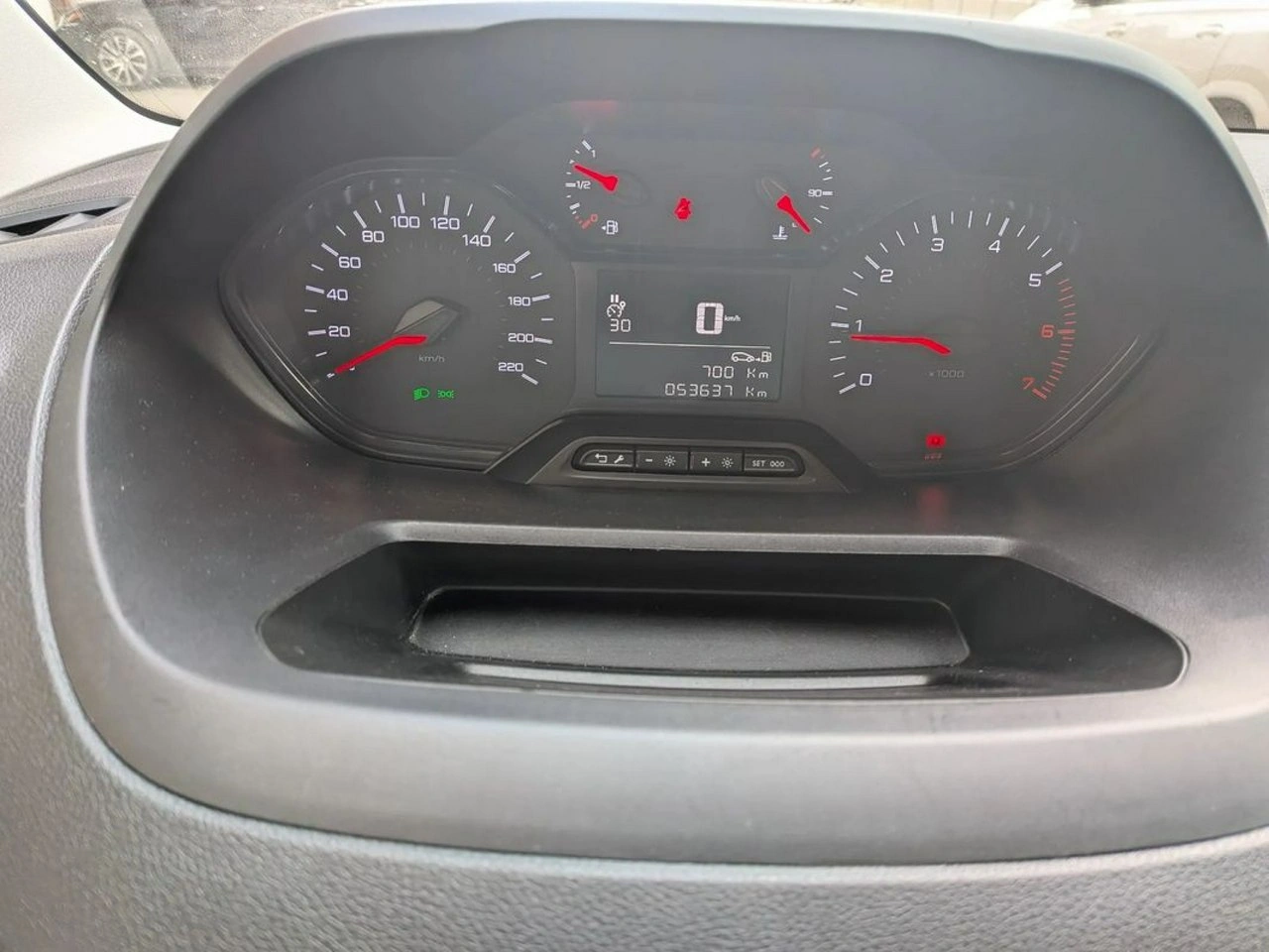 Peugeot Partner - Zdjęcie 21