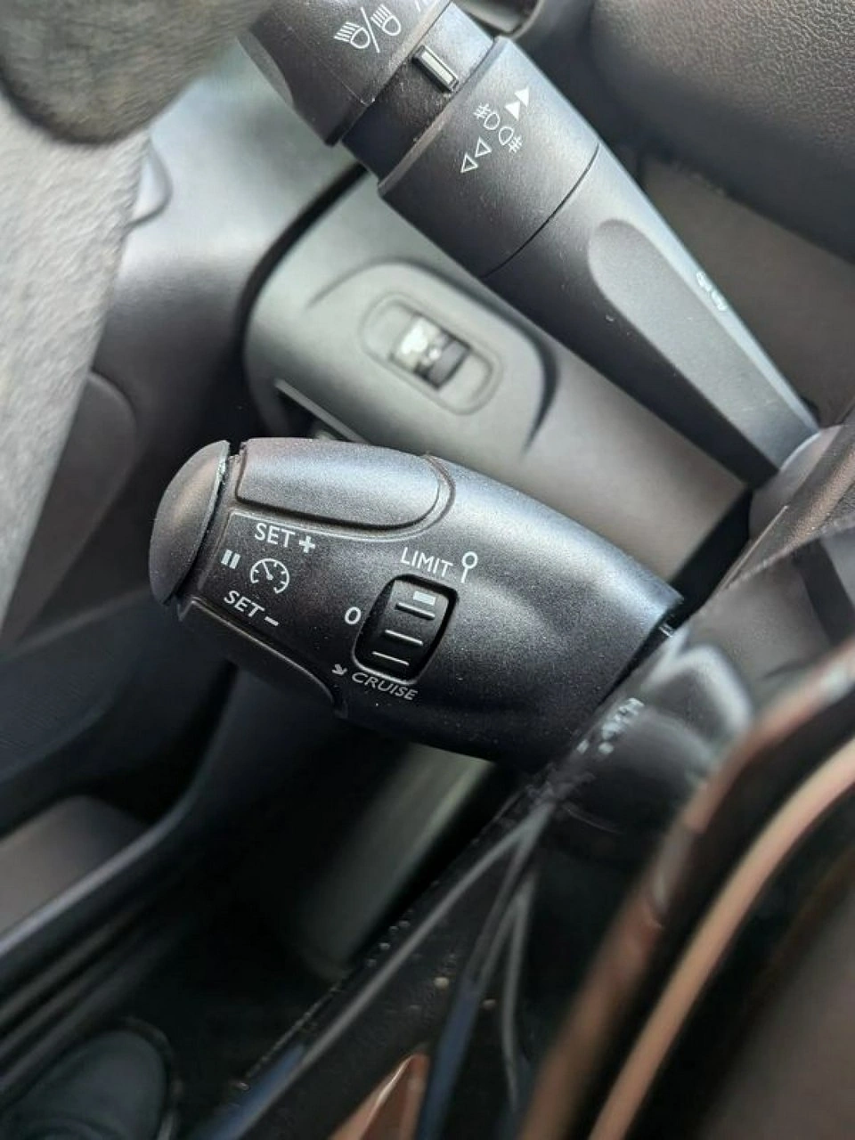 Peugeot Partner - Zdjęcie 23