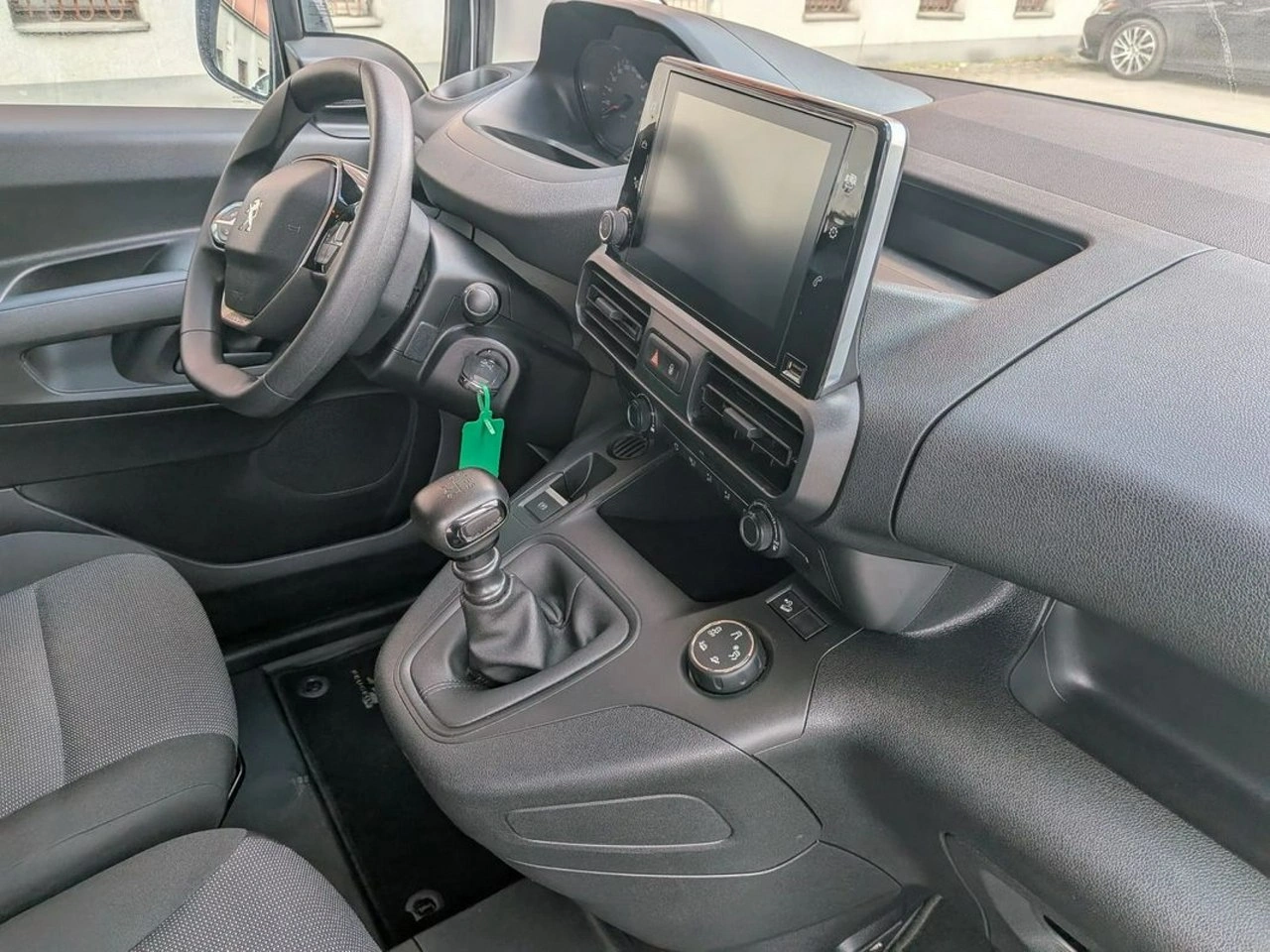 Peugeot Partner - Zdjęcie 33