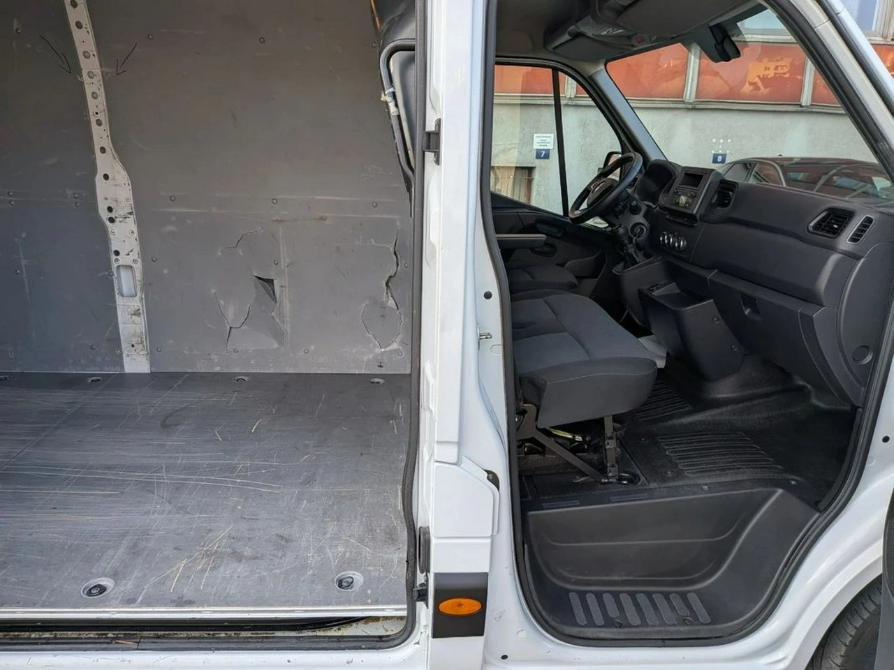 Renault Master - Zdjęcie 22