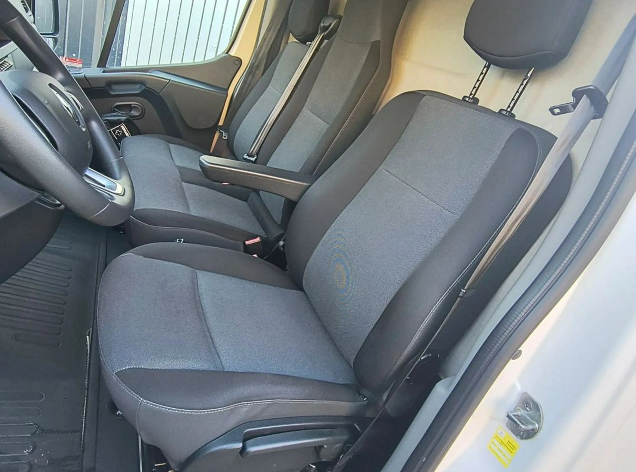 Renault Master - Zdjęcie 21