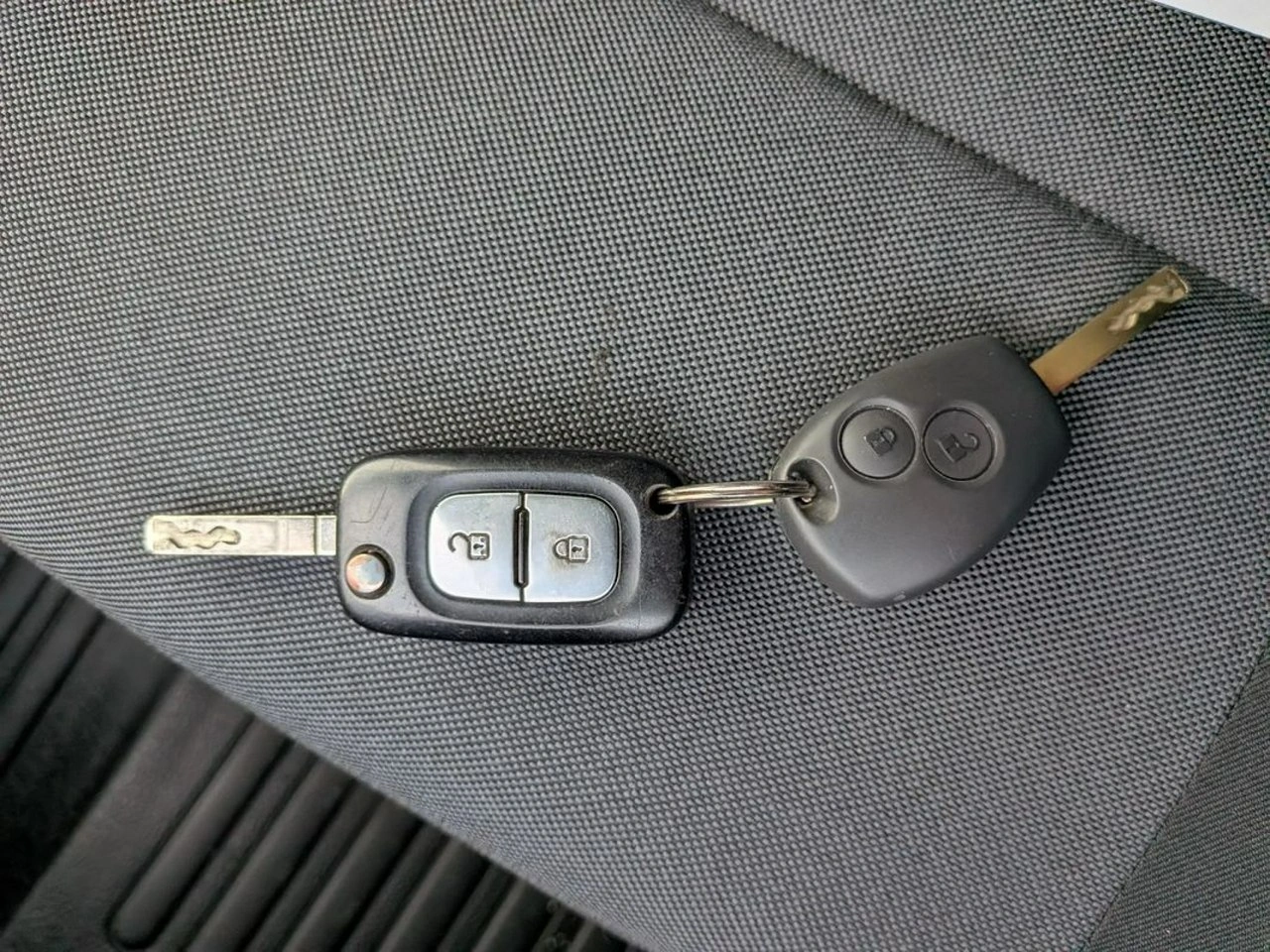 Renault Master - Zdjęcie 25