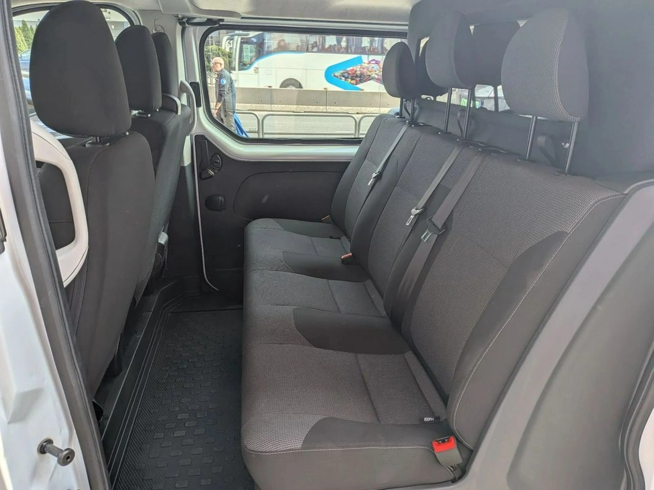 Renault Trafic - Zdjęcie 12