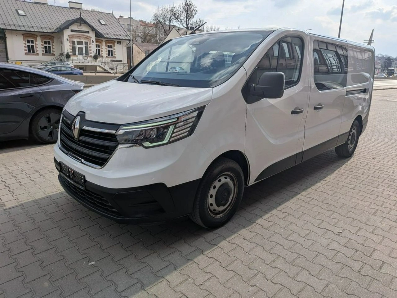 Renault Trafic - Zdjęcie 13