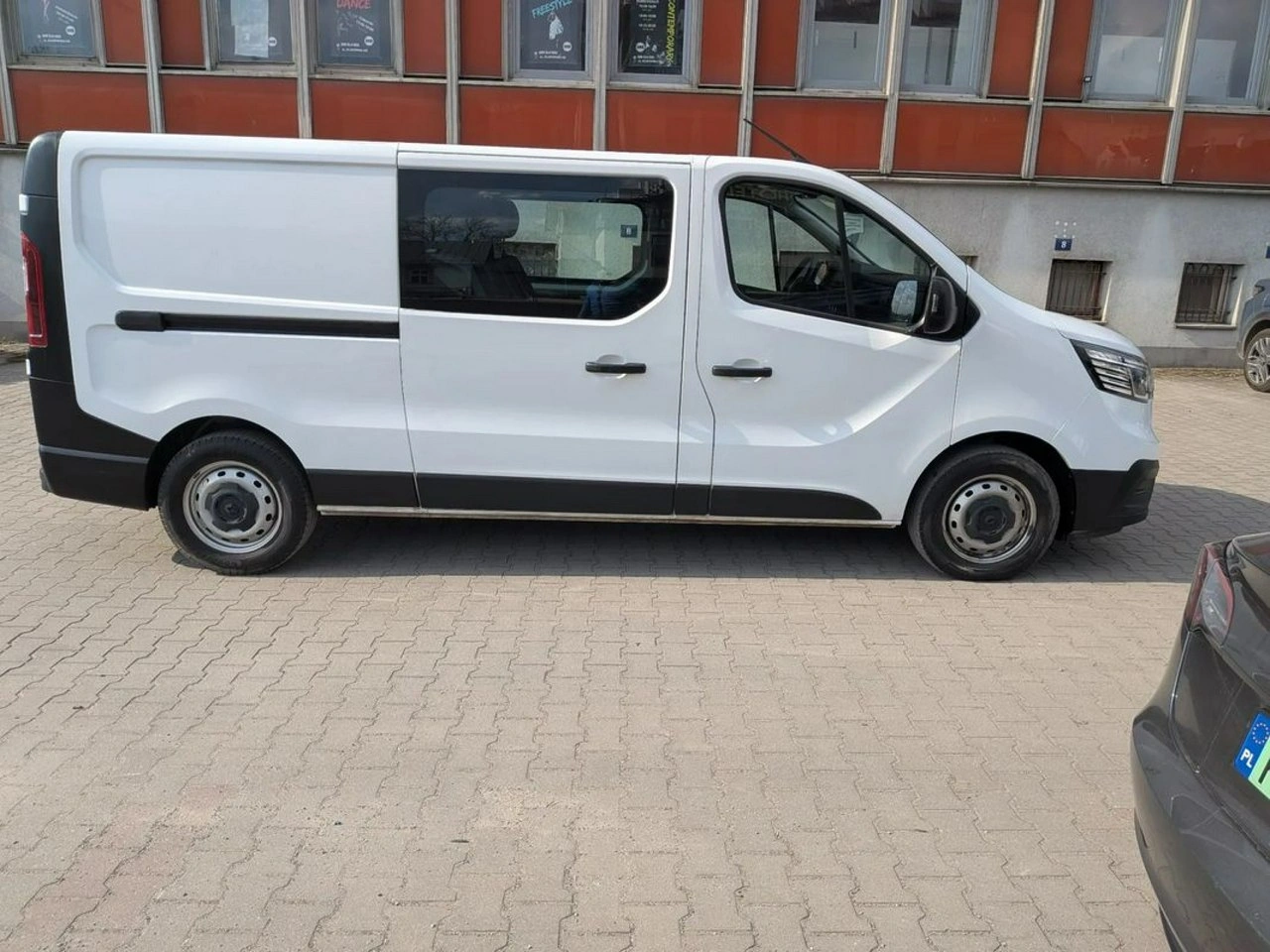 Renault Trafic - Zdjęcie 16