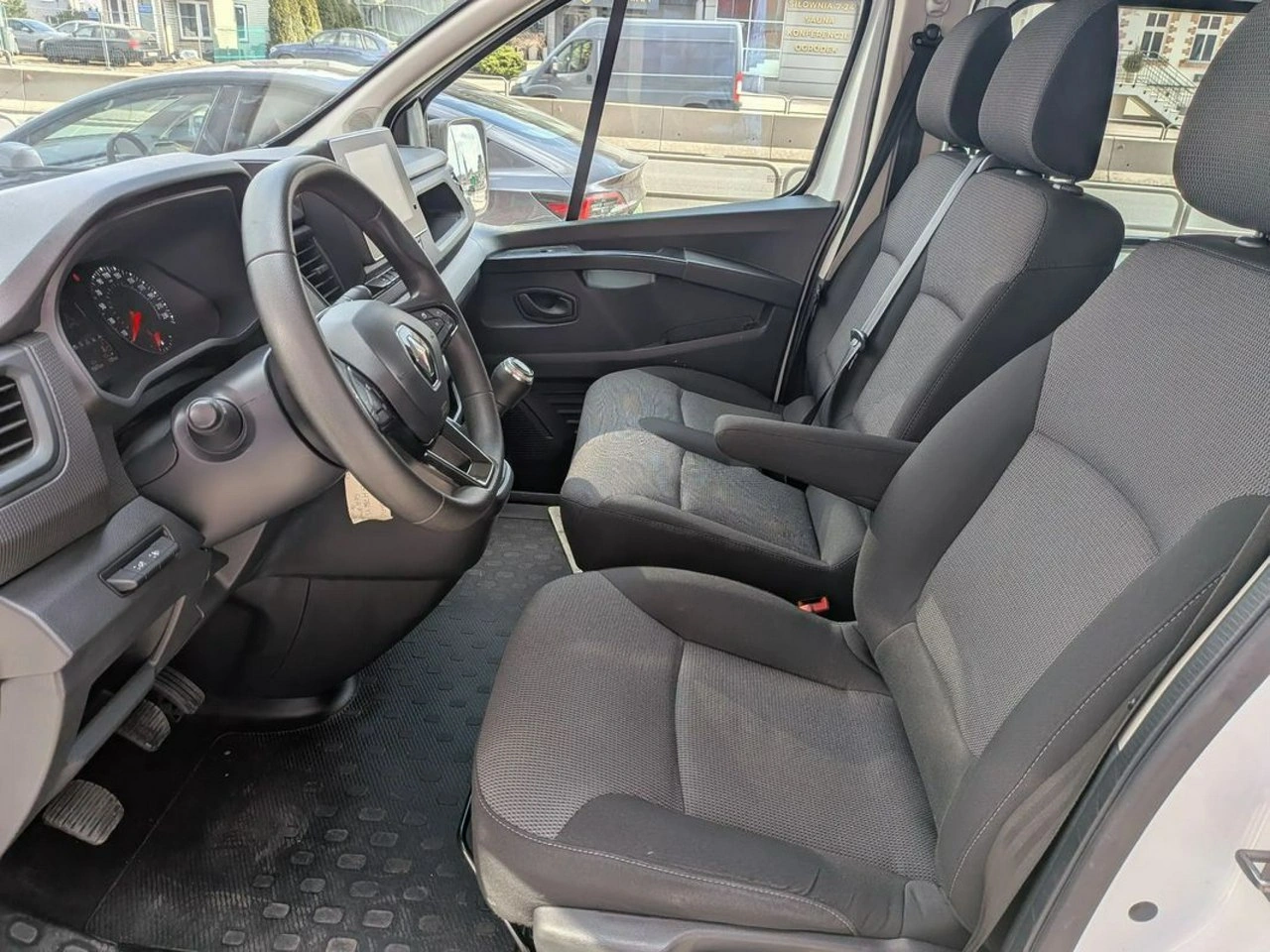 Renault Trafic - Zdjęcie 8