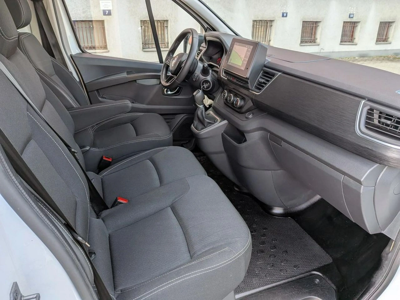 Renault Trafic - Zdjęcie 19