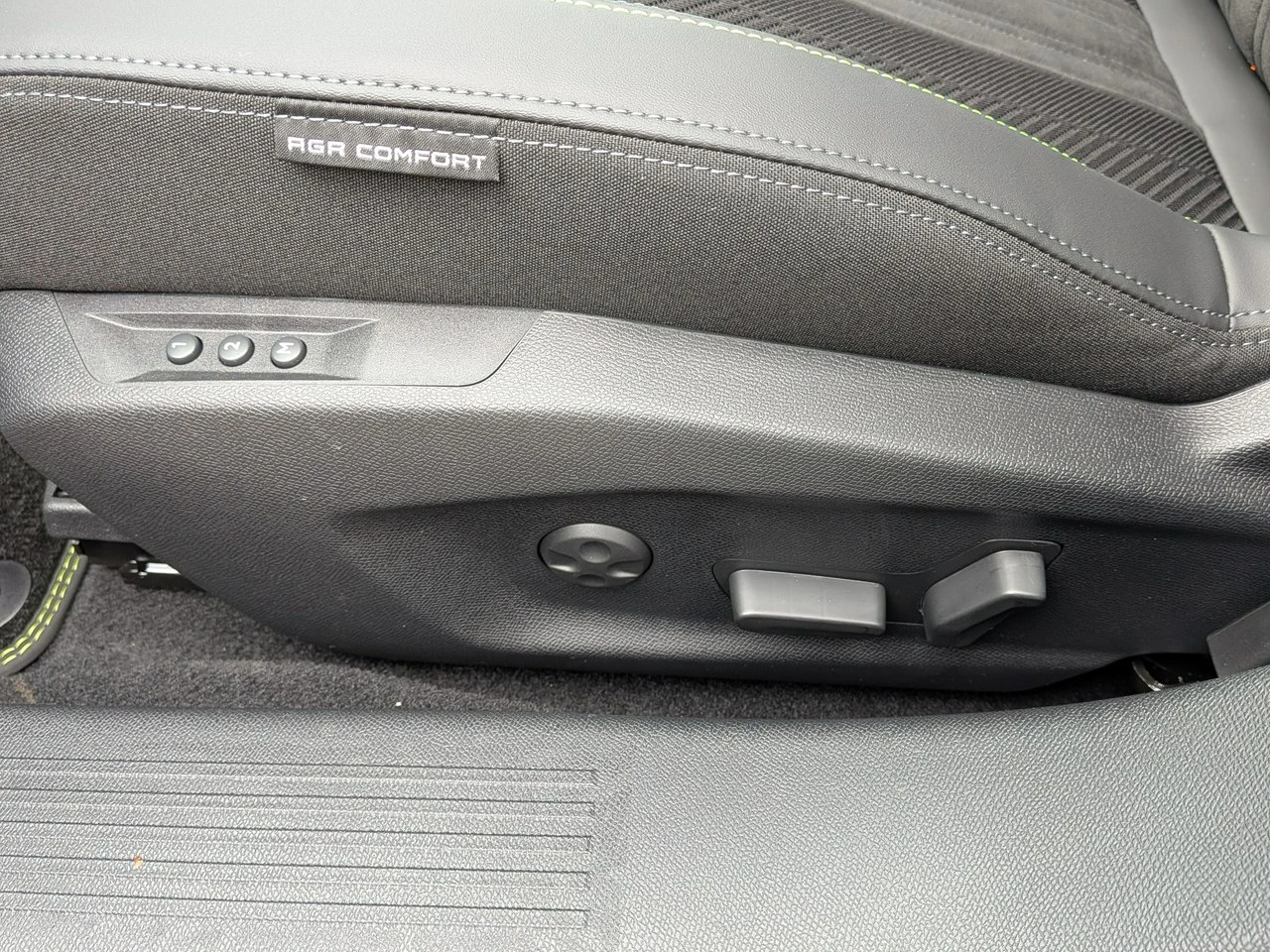 Peugeot 308 - Zdjęcie 10